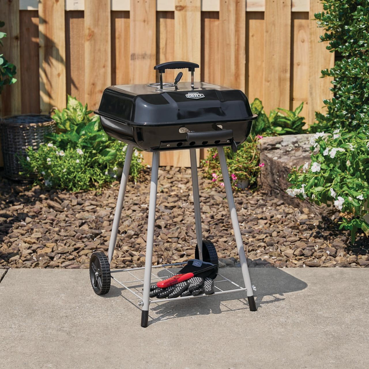 Expert Grill 17.5 Inch Charcoal Grill with Wheels and Adjustable Dampers